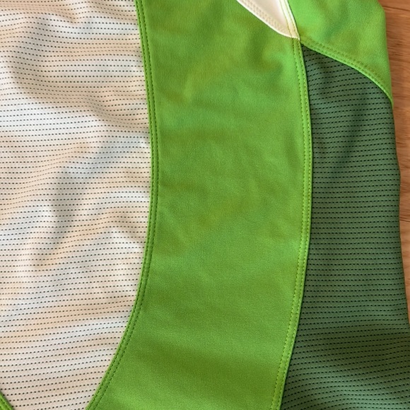 Like New Nike Tennis Outfit - Picture 9 of 9